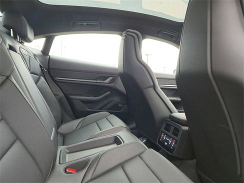 New 2025 Porsche Taycan image 15