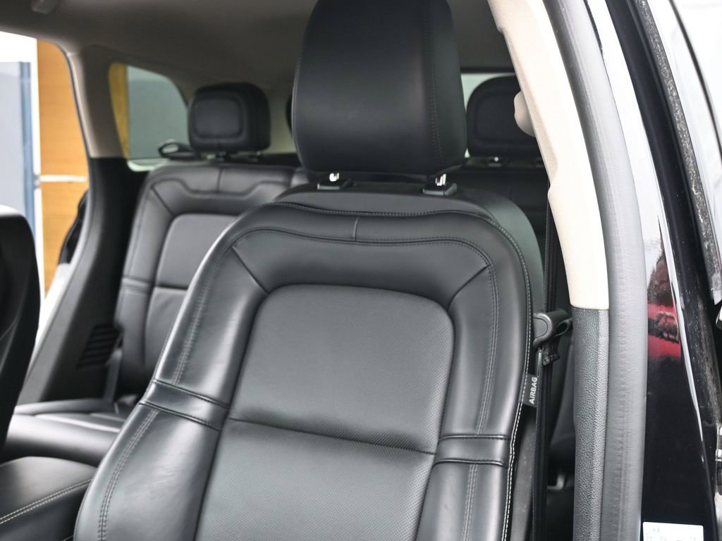 Used 2024 Lincoln Corsair Reserve AWD/4WD image 27