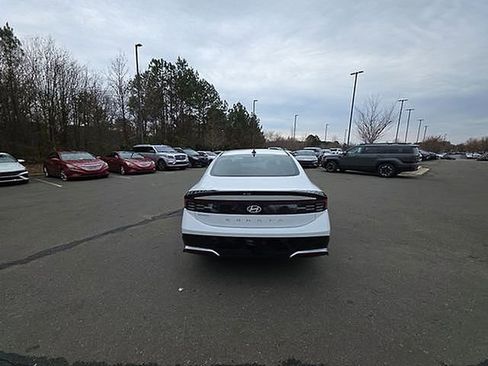 New 2026 Hyundai Sonata SEL image 18