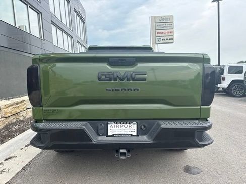 Used 2021 GMC Sierra 1500 4x4 Double Cab w/ Convenience Package image 4