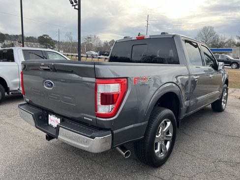 Used 2022 Ford F150 Lariat image 5