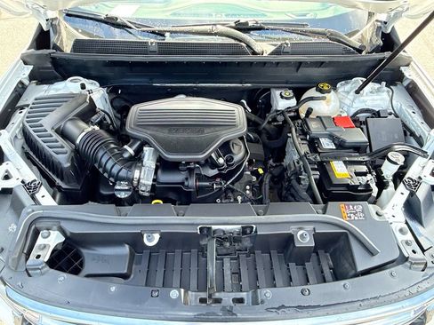 Used 2023 GMC Acadia AT4 AWD/4WD image 35