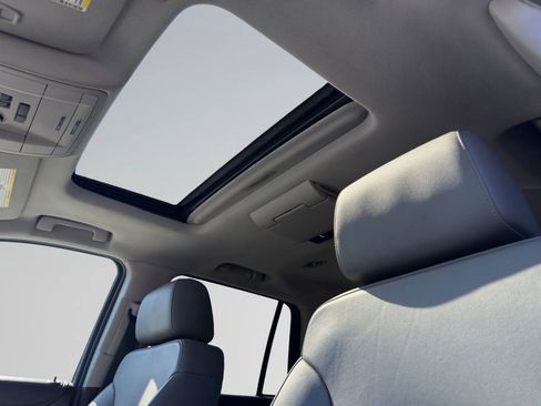 Used 2019 Chevrolet Tahoe LT AWD/4WD image 13
