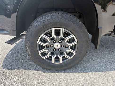 Used 2026 Chevrolet Colorado Z71 w/ Z71 Convenience Package 2 AWD/4WD image 21
