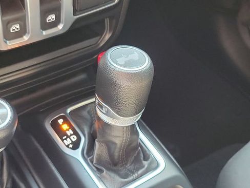 Used 2022 Jeep Wrangler Sport AWD/4WD image 30