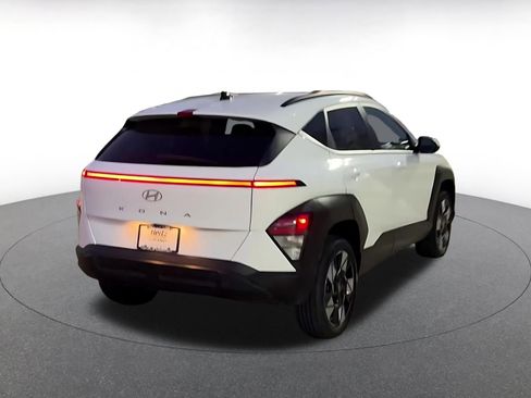 Used 2025 Hyundai Kona SEL image 14