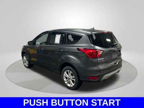 Used 2019 Ford Escape SE image 7