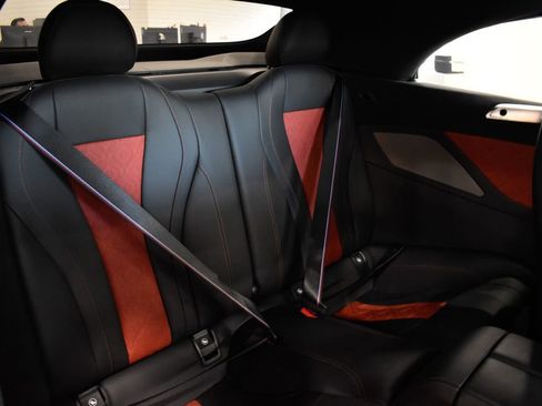 Used 2025 BMW M8 Competition AWD/4WD image 31