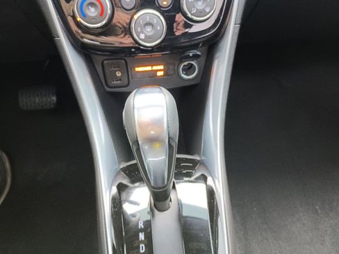 Used 2020 Chevrolet Trax Premier image 22