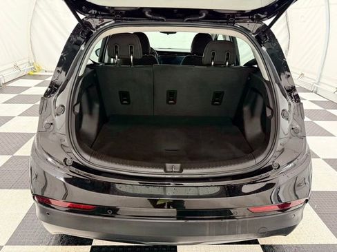 Used 2022 Chevrolet Bolt LT w/ Driver Confidence Package image 4