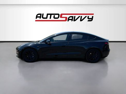 Used 2023 Tesla Model 3 Standard Range RWD image 4
