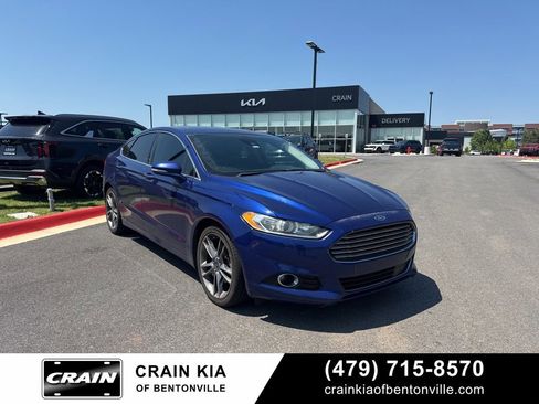 Used 2015 Ford Fusion Titanium FWD image 1