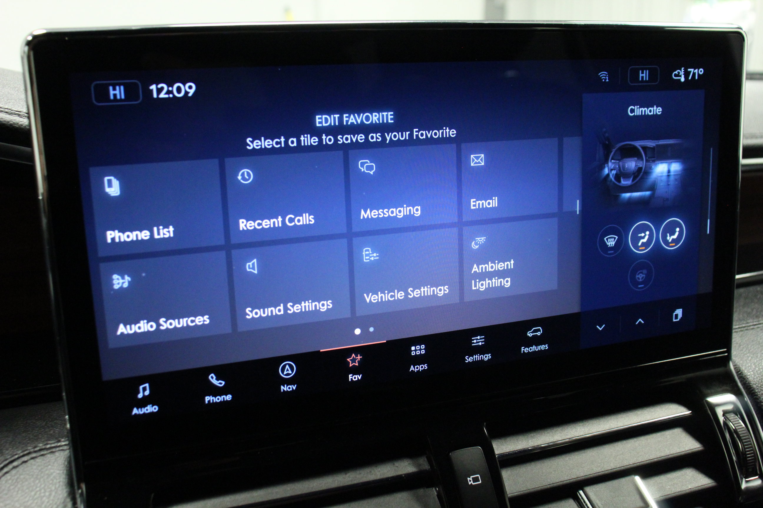 Used 2024 Lincoln Navigator Reserve AWD/4WD image 27