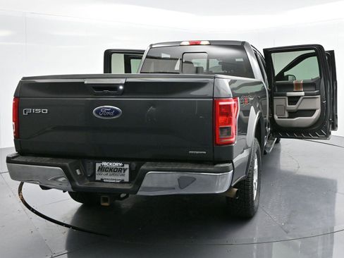 Used 2016 Ford F150 Lariat w/ Trailer Tow Package image 40