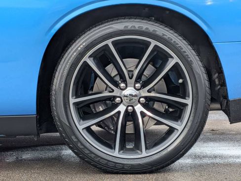 Used 2016 Dodge Challenger R/T Scat Pack image 13