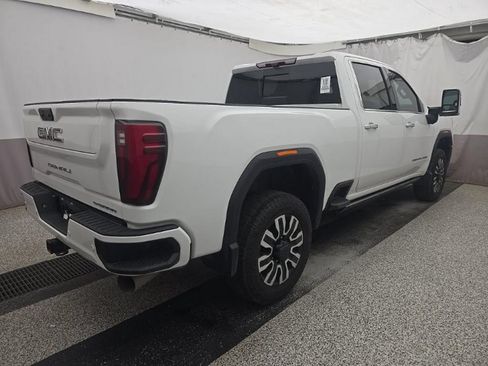 Used 2024 GMC Sierra 2500 Denali Ultimate w/ LPO, GMC Protection Package AWD/4WD image 4