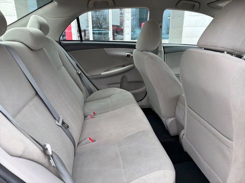 Used 2012 Toyota Corolla LE image 21