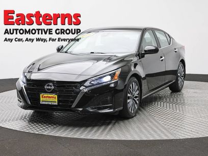Used 2023 Nissan Altima 2.5 SV