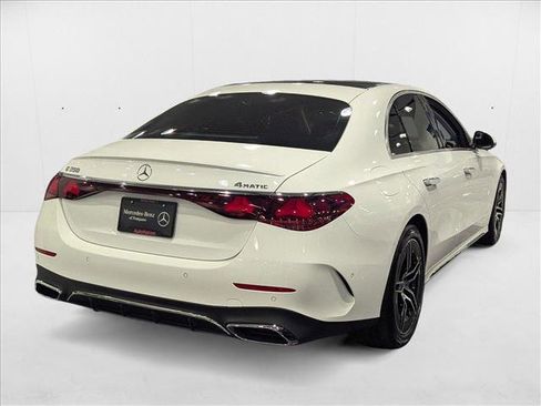 New 2025 Mercedes-Benz E 350 4MATIC Sedan image 2