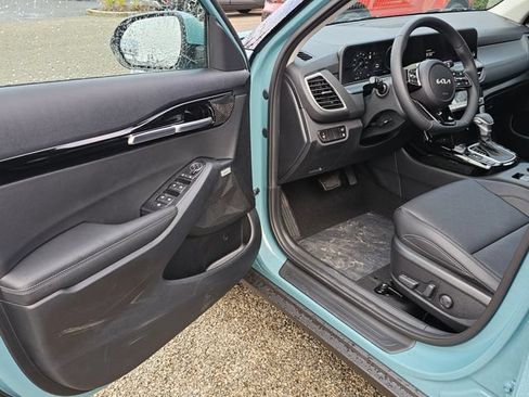 New 2026 Kia Seltos SX w/ SX Sunroof Package AWD/4WD image 17