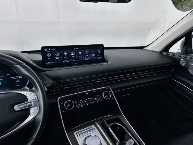 Used 2024 Genesis GV80 2.5T w/ Advanced Package AWD/4WD image 25