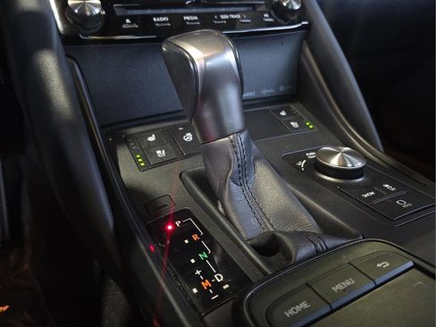 Used 2023 Lexus IS 300 w/ Comfort Package RWD image 26