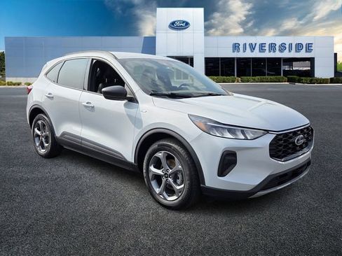 Certified 2025 Ford Escape ST-Line image 1