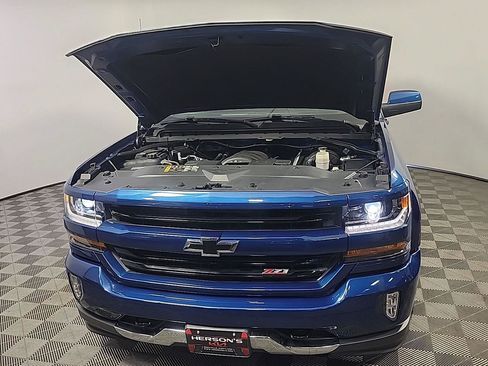 Used 2018 Chevrolet Silverado 1500 LT w/ Texas Edition AWD/4WD image 14