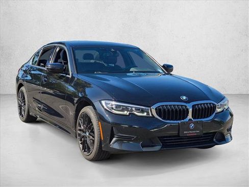 Used 2022 BMW 330i xDrive Sedan w/ Driving Assistance Package AWD/4WD image 3