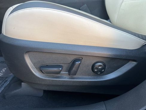 Used 2022 INFINITI QX50 Luxe image 45