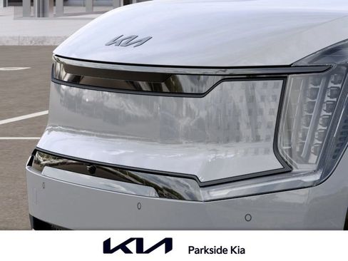 New 2026 Kia EV9 Land image 12
