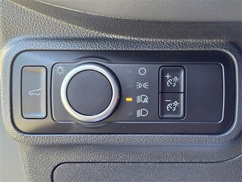 New 2026 Ford Explorer Active image 16