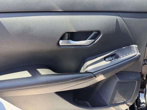 Used 2023 Nissan Sentra SV w/ All-Weather Package FWD image 18