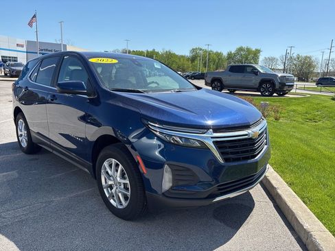 Certified 2022 Chevrolet Equinox LT w/ Driver Convenience Package AWD/4WD image 3