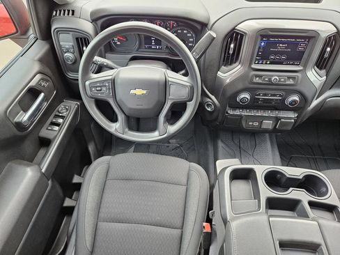 Used 2026 Chevrolet Silverado 1500 Custom w/ LPO, Dark Essentials Package RWD image 26