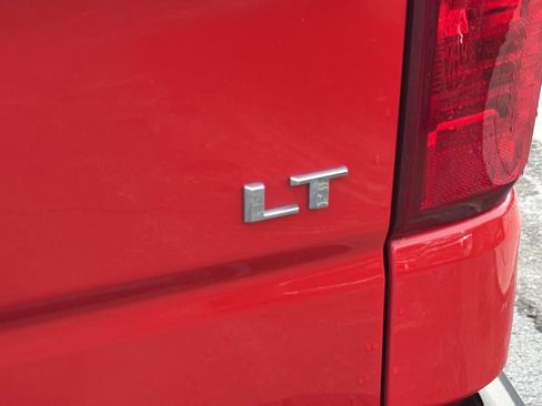 Used 2023 Chevrolet Silverado 1500 LT image 13