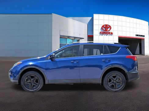 Used 2015 Toyota RAV4 LE AWD/4WD image 13