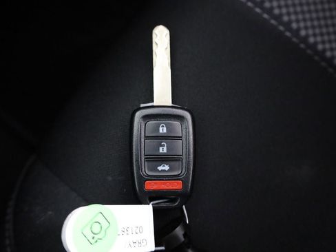 Used 2019 Honda Civic LX image 27