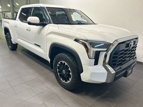 Used 2022 Toyota Tundra SR5 w/ TRD Off-Road Premium Package AWD/4WD image 2