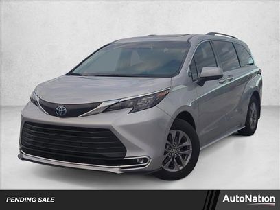 Used 2024 Toyota Sienna XLE