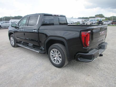 New 2026 GMC Sierra 1500 Denali AWD/4WD image 10