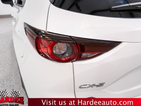 Used 2019 MAZDA CX-5 Touring FWD image 9