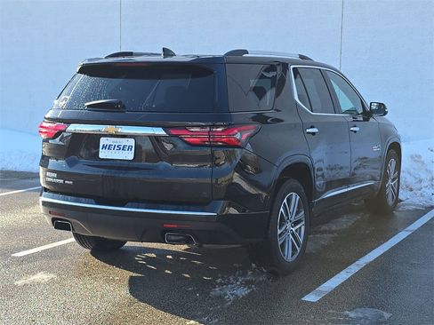Used 2022 Chevrolet Traverse High Country w/ LPO, Floor Liner Package image 13