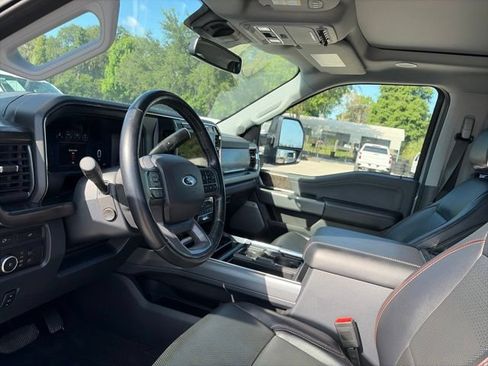 Used 2024 Ford F350 Lariat w/ Lariat Ultimate Package AWD/4WD image 9