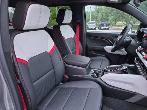 New 2026 GMC Canyon AT4X AWD/4WD image 44