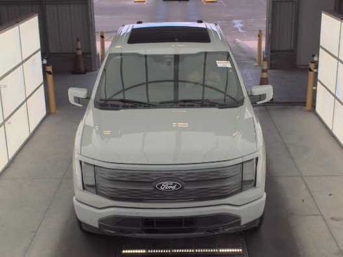 Used 2024 Ford F150 Lightning Lariat AWD/4WD image 3