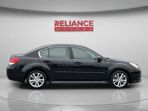 Used 2013 Subaru Legacy 2.5i Premium AWD/4WD image 7
