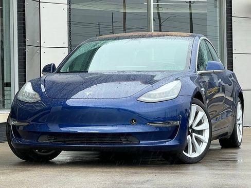 Used 2018 Tesla Model 3 Long Range image 1