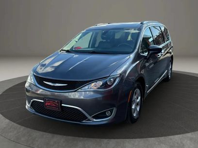 Used 2017 Chrysler Pacifica Touring-L Plus