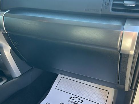 Used 2022 Toyota 4Runner SR5 Premium image 50